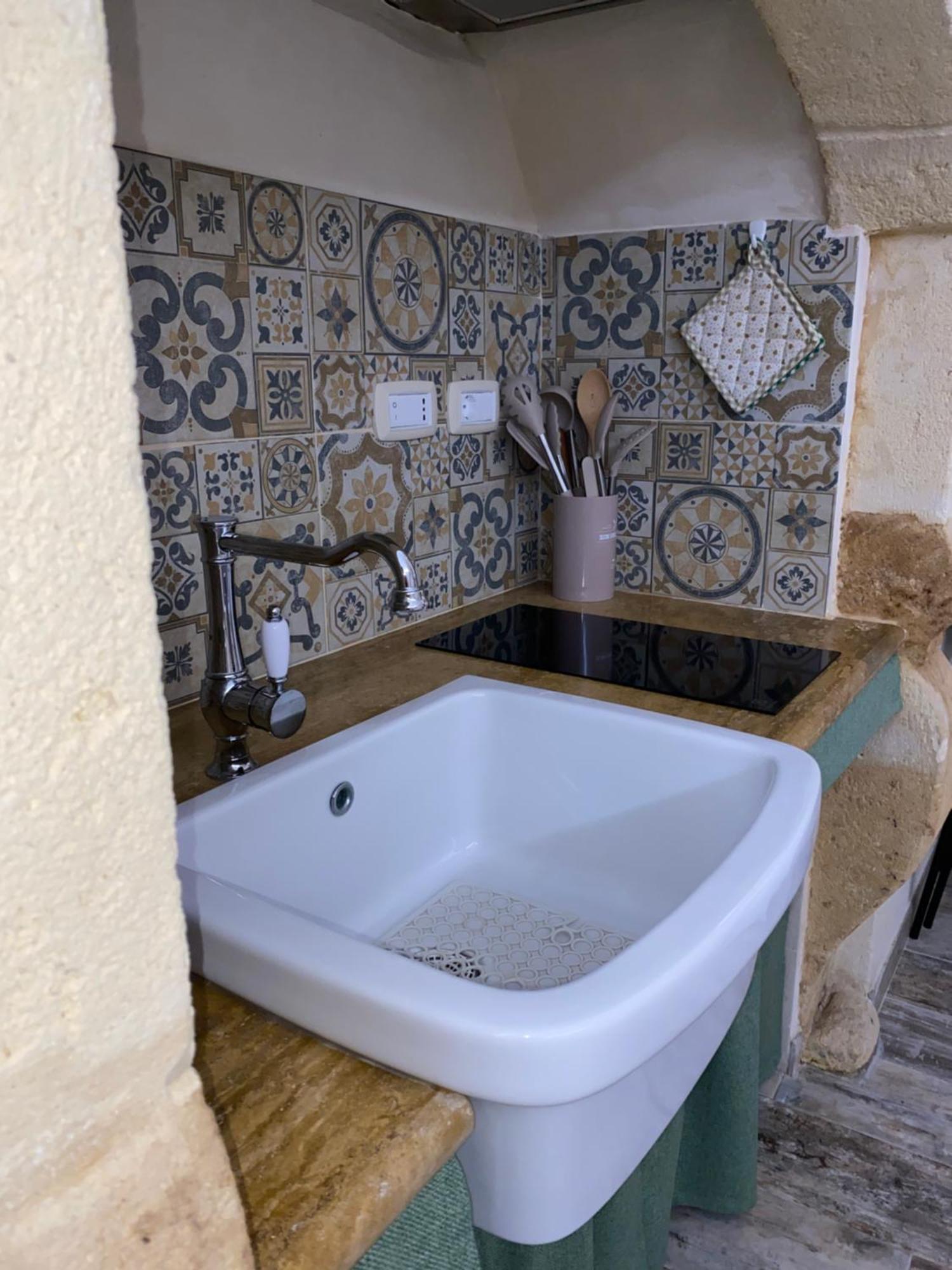 Il Vicolo Grottaglie Bed & Breakfast Exterior photo