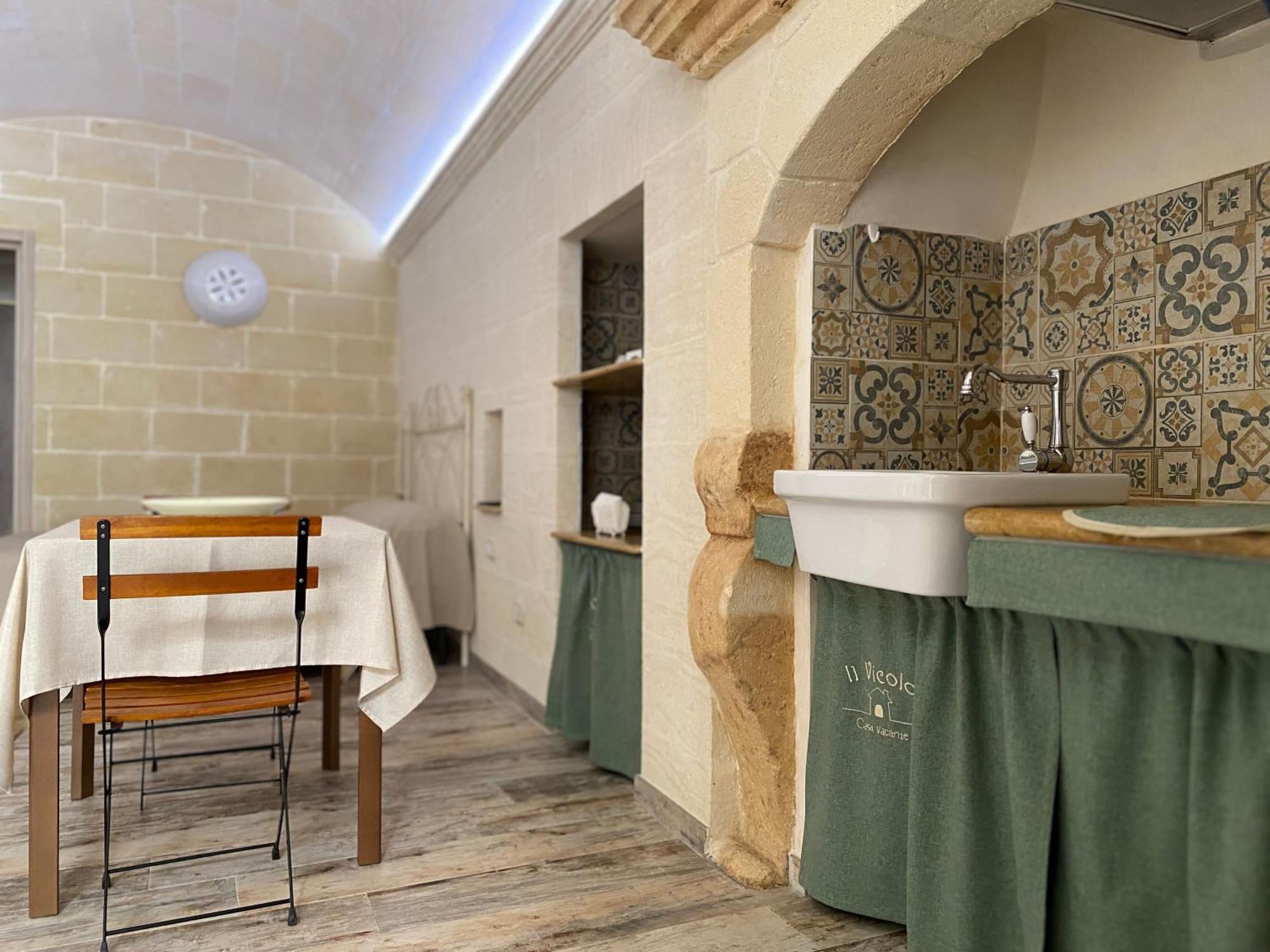 Il Vicolo Grottaglie Bed & Breakfast Exterior photo
